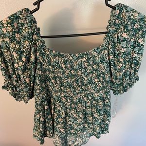 AMERICAN EAGLE BLOUSE SIZE SMALL